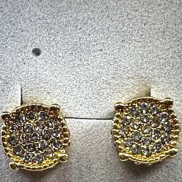 CZ Elegant Gold and Silver Stud Earrings. Boxed ready to gift. - Picture 3 of 11